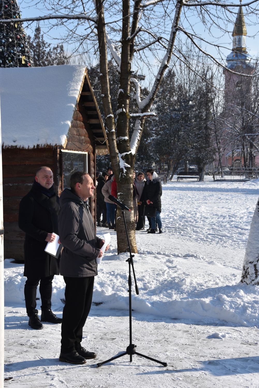 Фото без опису